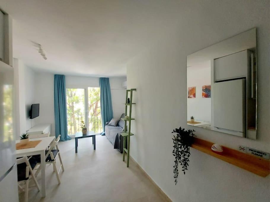 Nice Flat Close To The Centre Málaga Exterior foto